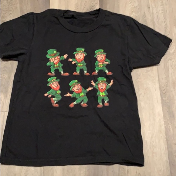 Boys bundle of shirts EUC - Picture 4 of 4